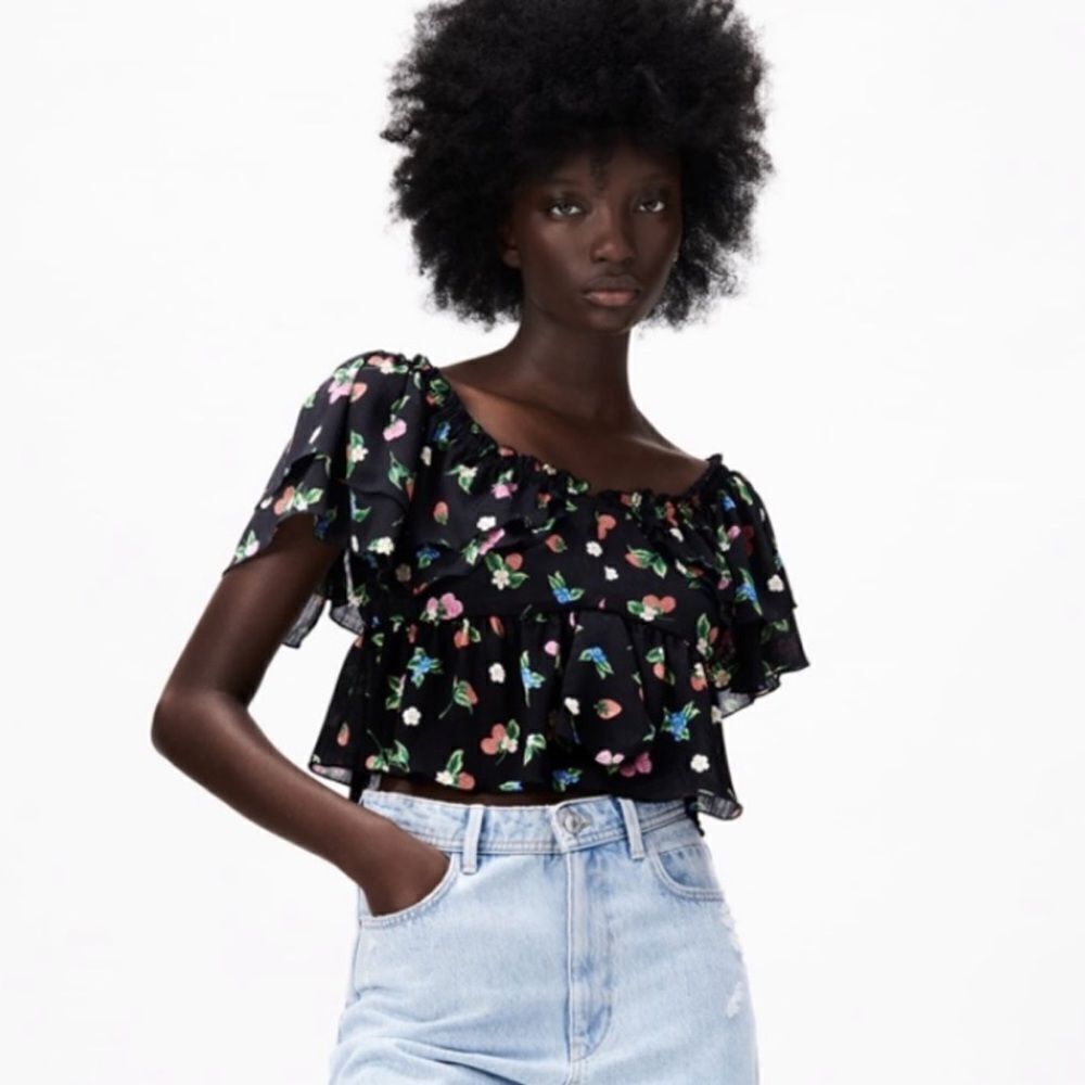 ZARA FLORAL PRINTED BLOUSE